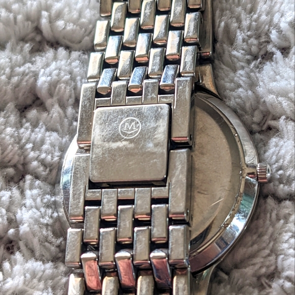 Movado Esperanza Sapphire Watch - Picture 4 of 5